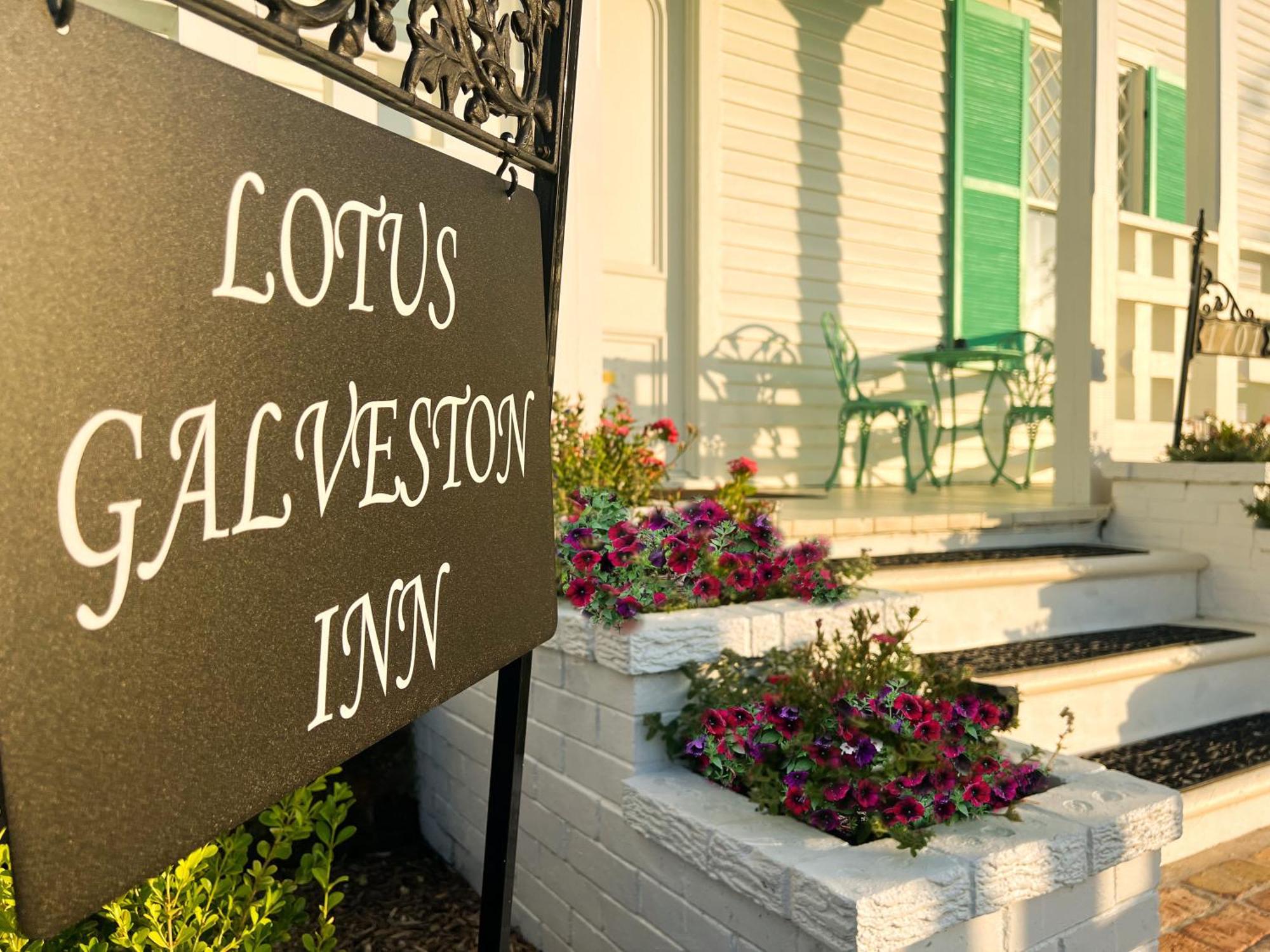 Lotus Galveston Hotel Bagian luar foto